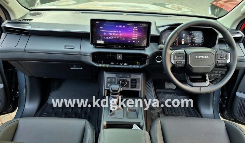 
								TOYOTA HILUX ( TRAVO 1GD-FTV 2.8L ) full									