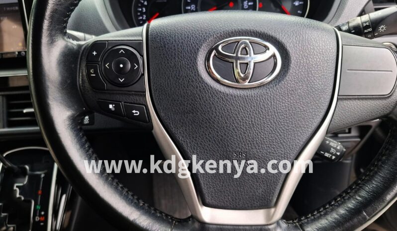 
								TOYOTA NOAH  ( G GRADE 2WD ) full									