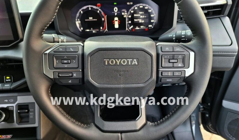 
								TOYOTA HILUX ( TRAVO 1GD-FTV 2.8L ) full									
