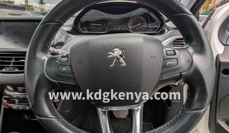 
PEUGOT 208 full									