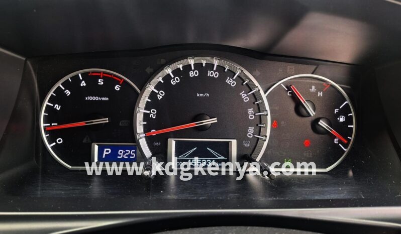 
								TOYOTA REGIUS ACE ( 4WD DX ) full									