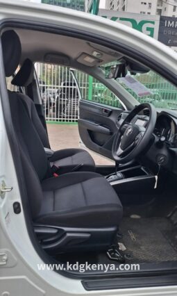 
										TOYOTA COROLLA FIELDER ( HYBRID FF ) full									