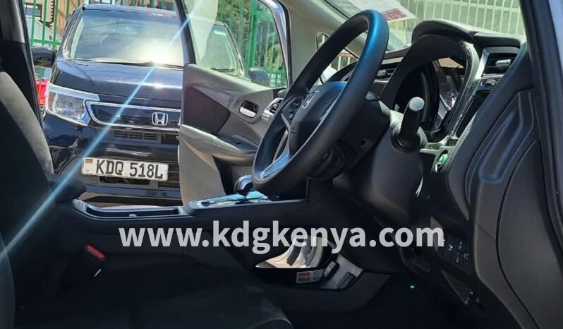 
HONDA SHUTTLE ( 2WD ) full									