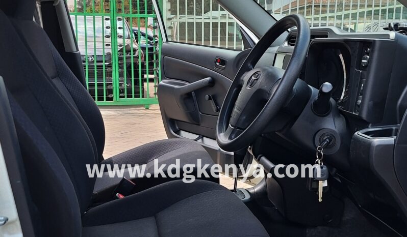 
								TOYOTA SUCCEED VAN full									
