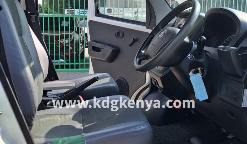 
								TOYOTA LITEACE VAN 2WD ( DX ) full									