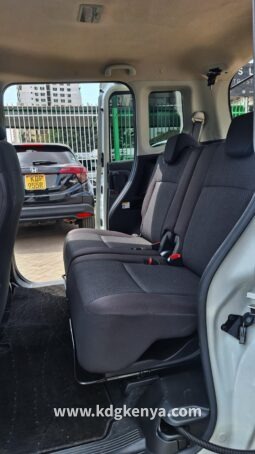 
										SUZUKI SOLIO ( G GRADE ) full									