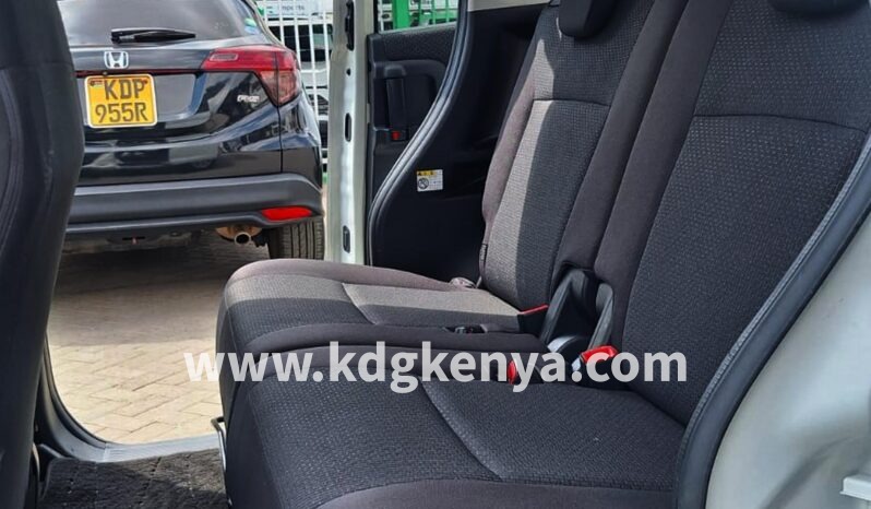 
								SUZUKI SOLIO ( G GRADE ) full									