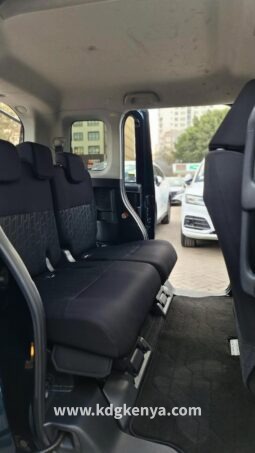 
										TOYOTA ROOMY ( CUSTOM G-T ) full									