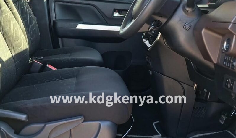 
								TOYOTA ROOMY ( G COZY EDITION ) full									