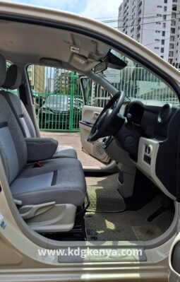 
TOYOTA PASSO full									