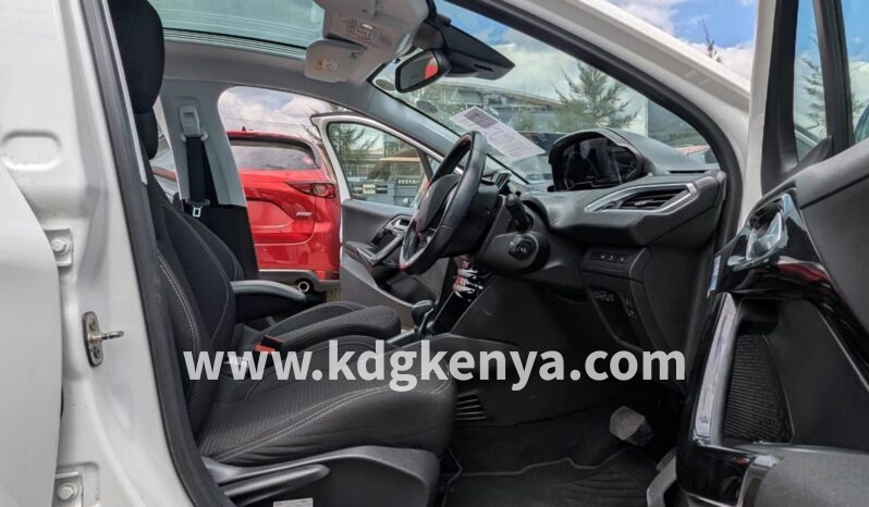 
PEUGOT 208 full									