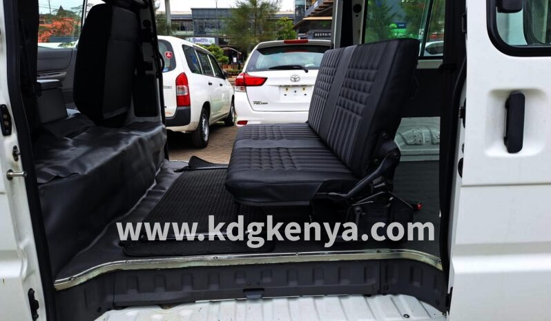 
								MAZDA BONGO full									