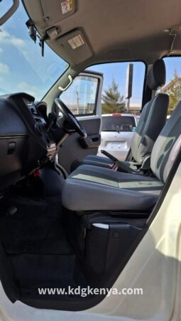 
										TOYOTA LITEACE VAN 2WD ( DX ) full									