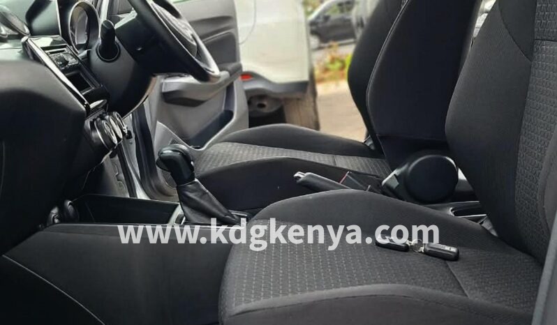
								SUZUKI SWIFT ( XG GRADE ) full									