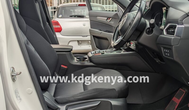 
								MAZDA CX 8 ( AWD XD 7 SEATER ) full									