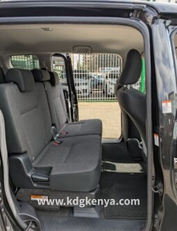 
										TOYOTA SIENTA ( XV PACKAGE ) full									