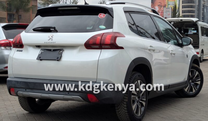 
								PEUGEOT 2008 full									