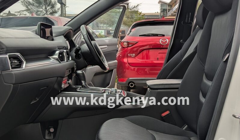 
								MAZDA CX 8 ( AWD XD 7 SEATER ) full									