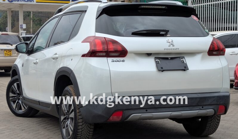 
								PEUGEOT 2008 full									