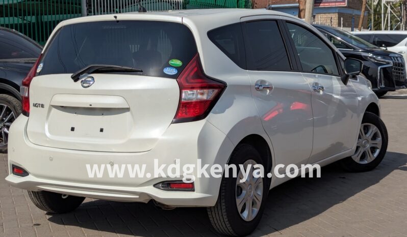 
								NISSAN NOTE ( X V SELECTION +SAFETY ) full									