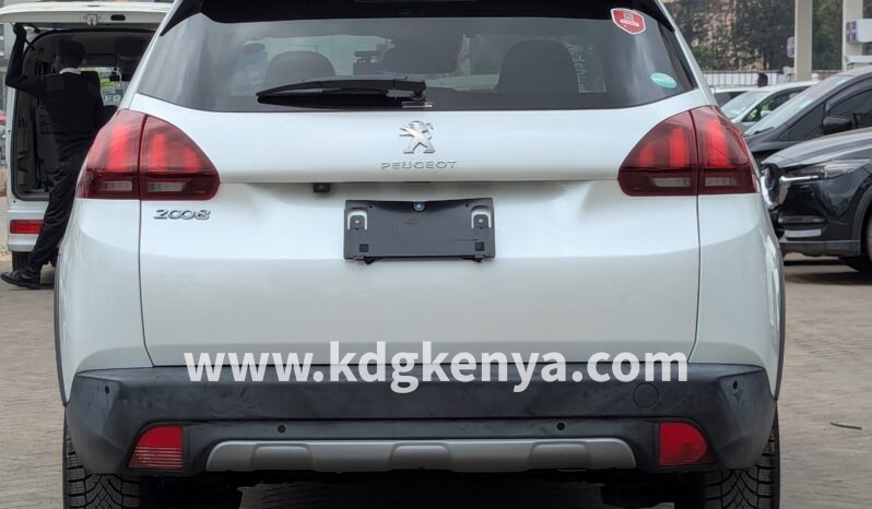 
								PEUGEOT 2008 full									