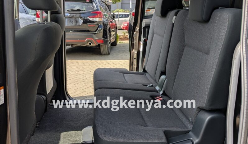 
								TOYOTA SIENTA  ( XV PACKAGE ) full									