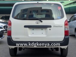 
										TOYOTA PROBOX ( 4WD DX COMFORT ) full									