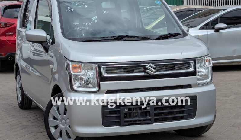 
								SUZUKI WAGON R ( 2WD ) full									