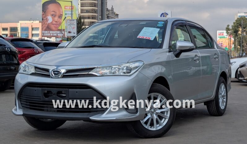 
								TOYOTA COROLLA AXIO ( 1.5X 4WD ) full									