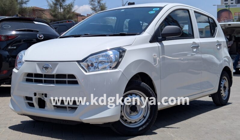 
TOYOTA PIXES EPOCH ( B GRADE ) full									