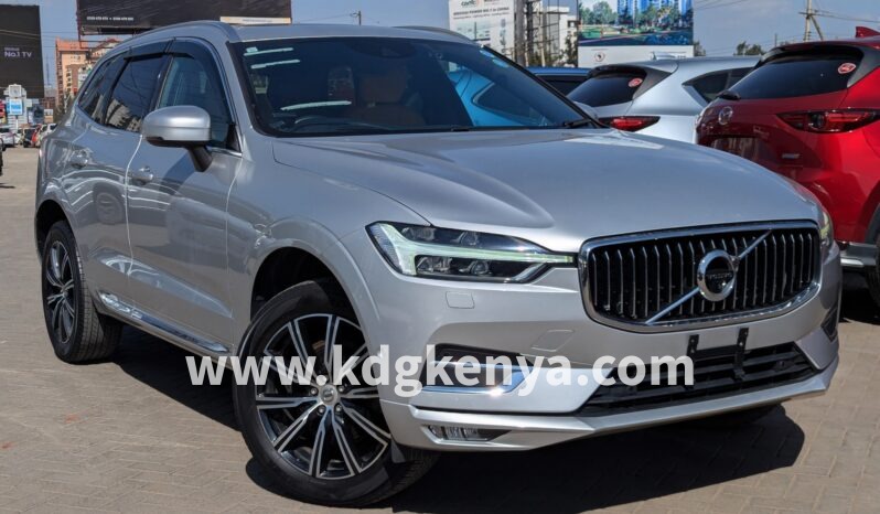 
								VOLVO XC60 ( D4 AWD 2nd GENERATION ) full									