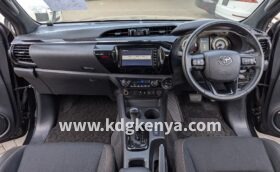 TOYOTA HILUX PICKUP ( X GRADE )