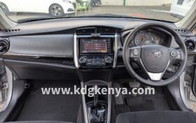 TOYOTA FIELDER  ( HYBRID FF )
