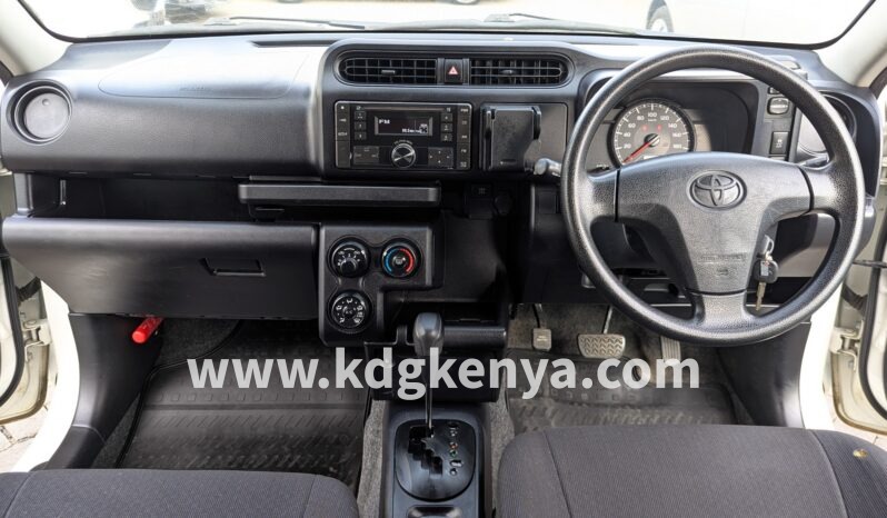 
								TOYOTA PROBOX ( 4WD DX COMFORT ) full									