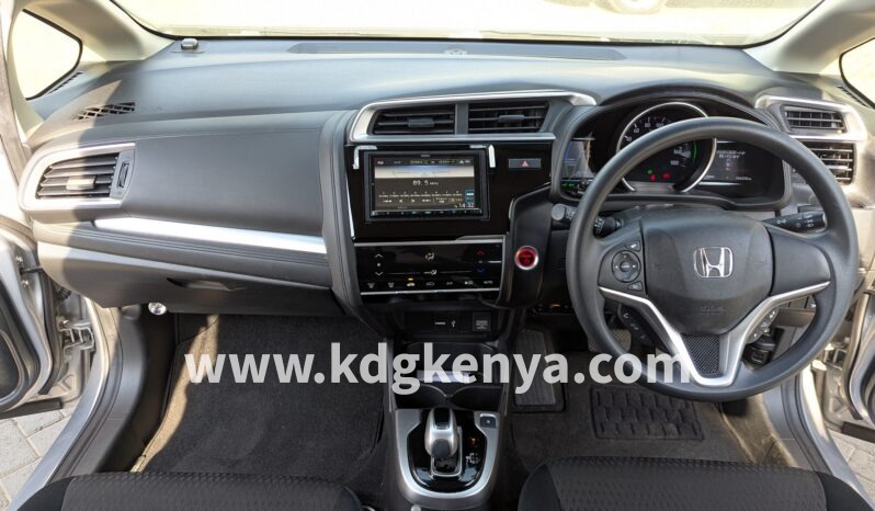 
								HONDA FIT ( HYBRID F ) full									