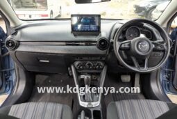 
										MAZDA DEMIO ( SEDAN ) full									