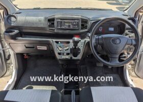 TOYOTA PIXES EPOCH ( B GRADE )