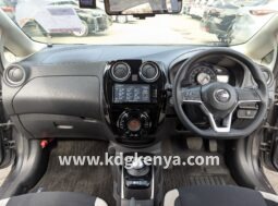 NISSAN NOTE ( E- POWER X )