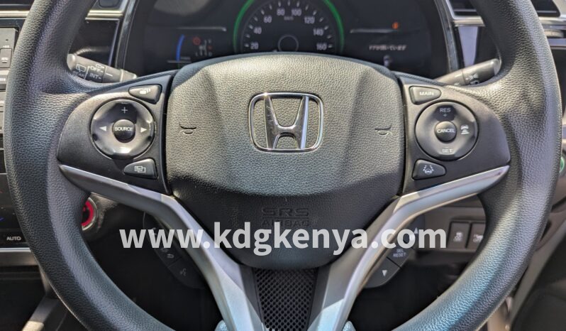 
								HONDA SHUTTLE ( HYBRID ) full									