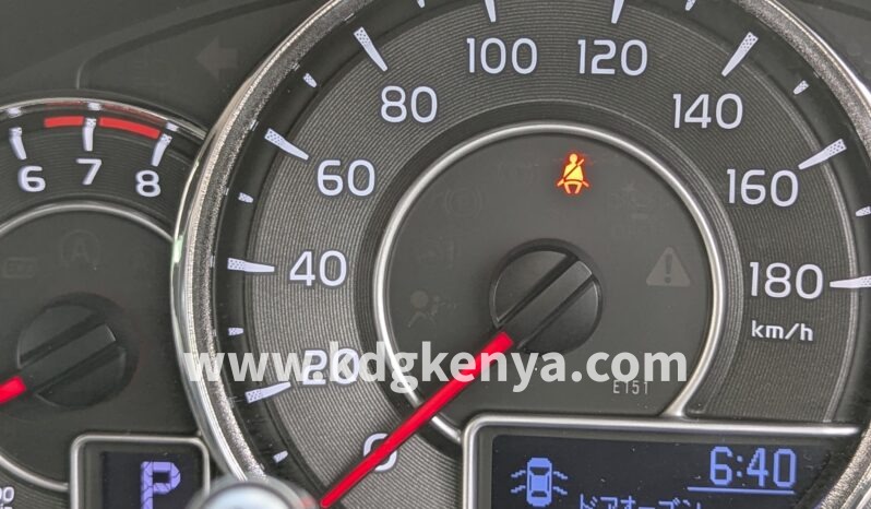
								TOYOTA COROLLA AXIO ( 1.5X 4WD ) full									