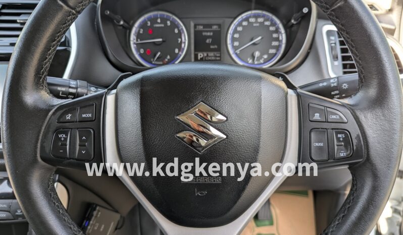 
								SUZUKI SX-4 ( S CROSS ) full									