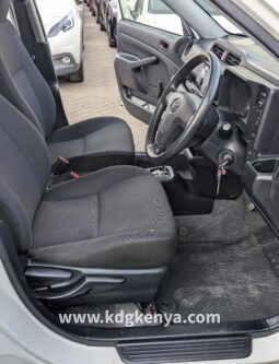 
										TOYOTA PROBOX ( 4WD DX COMFORT ) full									
