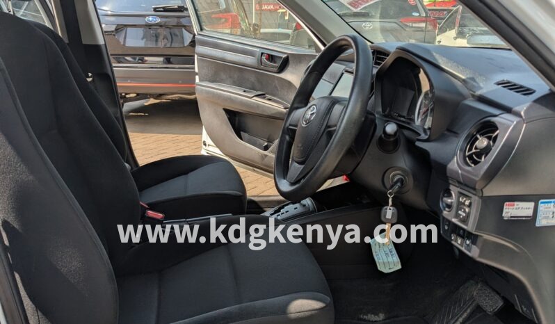 
								TOYOTA COROLLA AXIO ( 1.5X 4WD ) full									