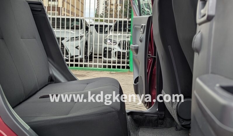 
								TOYOTA PIXES EPOCH ( L SA III ) full									