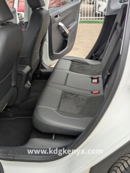 
										PEUGEOT 2008 full									