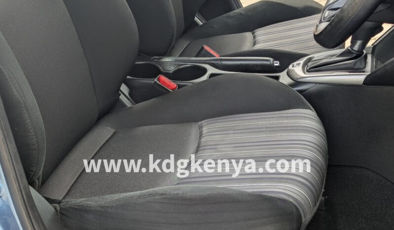 
								MAZDA DEMIO ( SEDAN ) full									