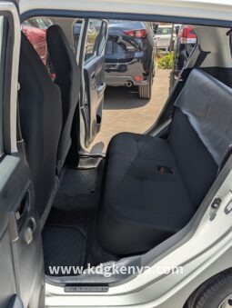 TOYOTA PIXES EPOCH ( B GRADE ) full