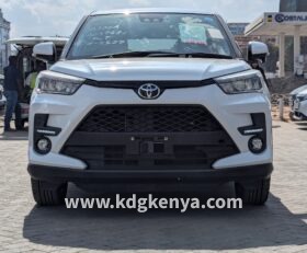 TOYOTA RAIZE ( Z GRADE )
