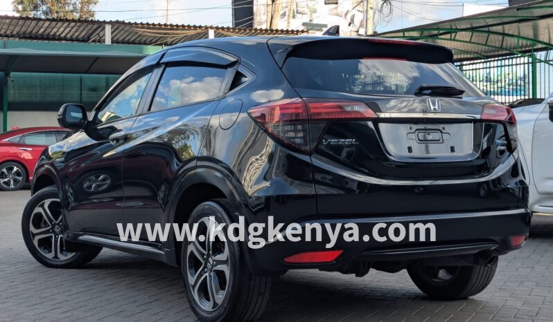 
								HONDA VEZEL ( HYBRID Z* HONDA SENSING AWD ) full									