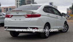 HONDA GRACE ( HYBRID DX ) full